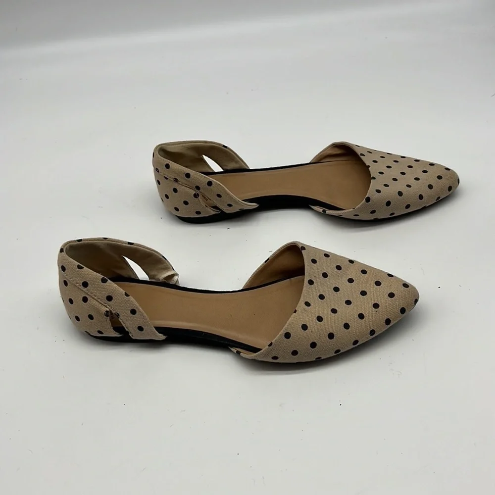 Gap Tan with Black Polka Dot Flats size 8 - Picture 4 of 10